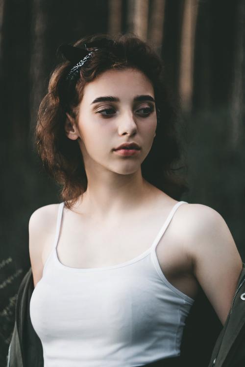 中国女人免费看的相关介绍