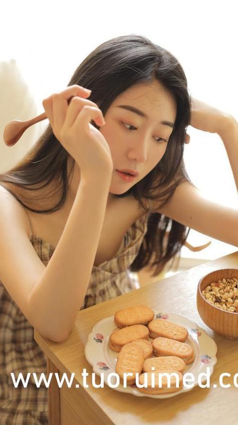 少妇洁白无删减版av的相关介绍