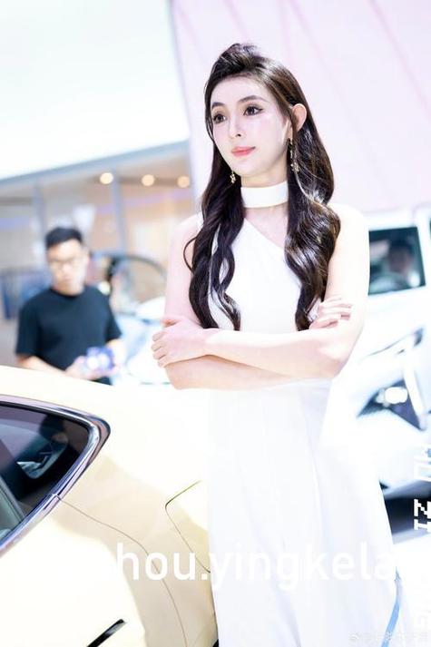 亚洲av少妇熟女猛男的相关介绍