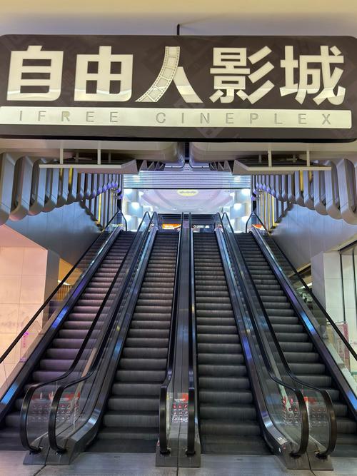 美女后入狂操的相关介绍