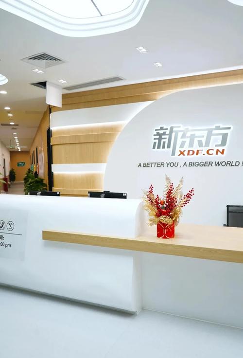女士下面留黄色分泌物的相关介绍