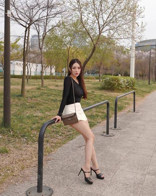在线欧美h的相关介绍