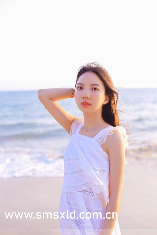 我操美女老师视频的相关介绍