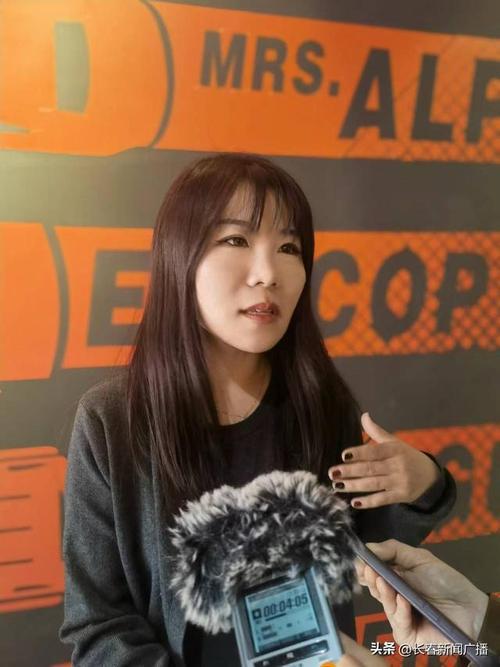 人妻宾馆露脸的相关介绍