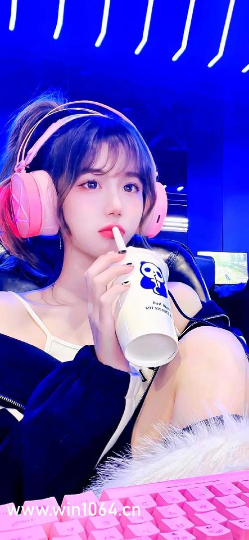 女性分泌物内裤上有点黄怎么回事的相关介绍
