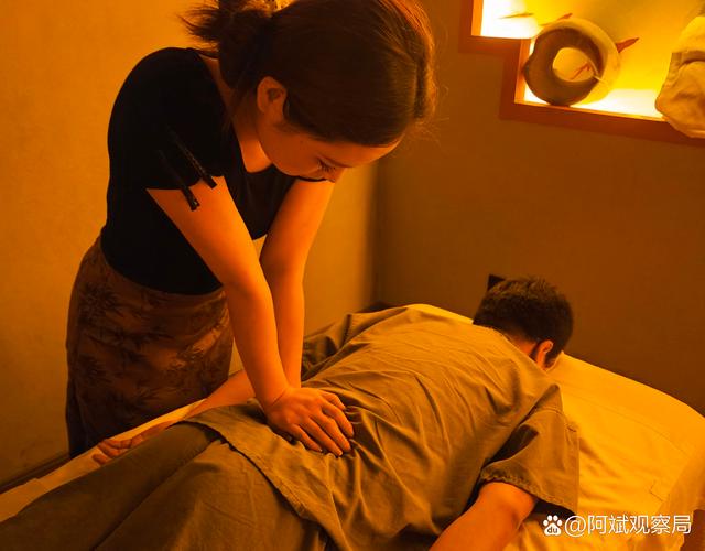 av熟女国产看片的相关介绍