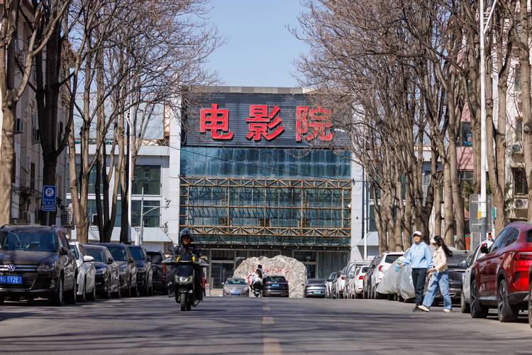10岁女孩有黄色分泌物正常吗的相关介绍