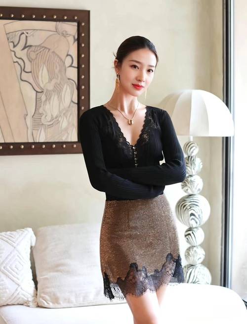 高潮女人痉挛抽搐av的相关介绍