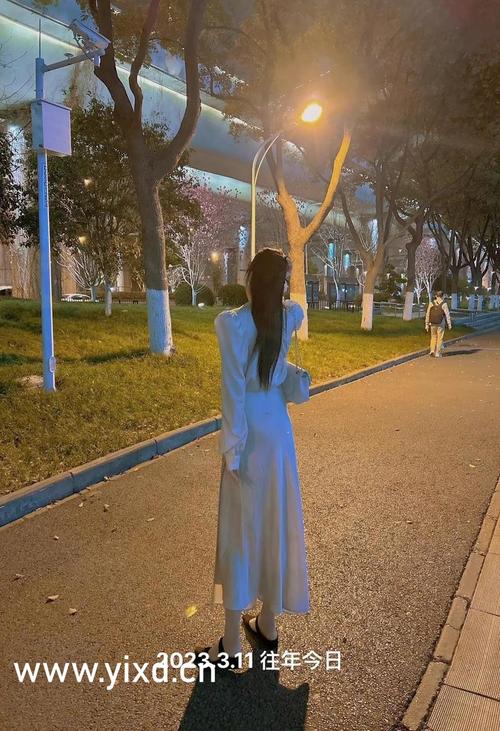 ...久久人妻少妇嫩草av蜜桃的相关介绍