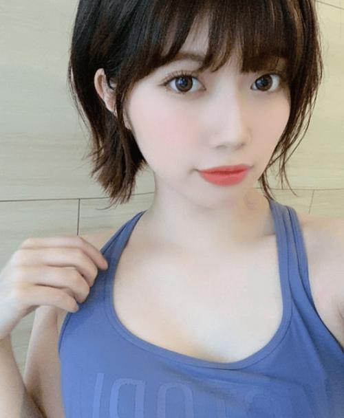 老司机在线影院狠狠的相关介绍