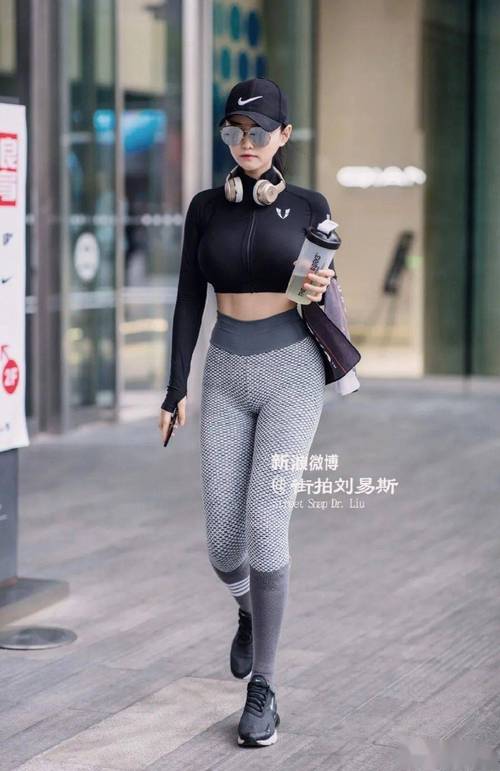 久久:熟妇少妇亚洲精品的相关介绍