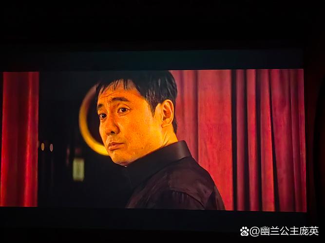 中国少妇偷拍的相关介绍