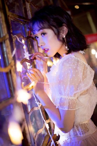 动漫男人操动漫美女的相关介绍