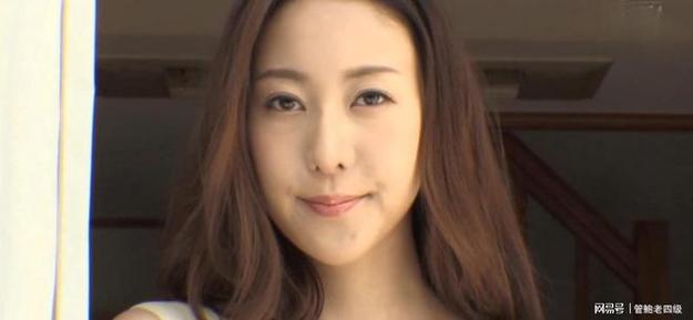 女性内裤上的分泌物发黄的相关介绍