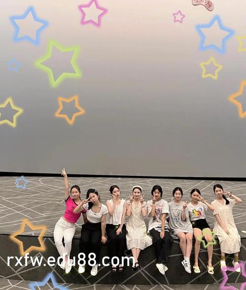 熟女少妇亚洲综合影色的相关介绍