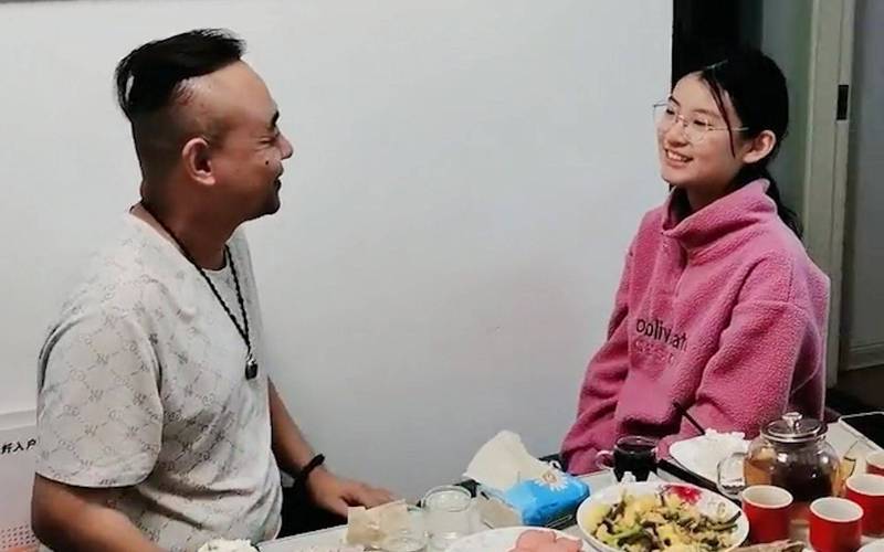 半岛电影院的相关介绍