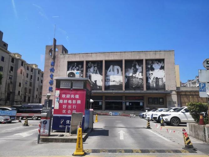 人妻被上司玩弄小说的相关介绍