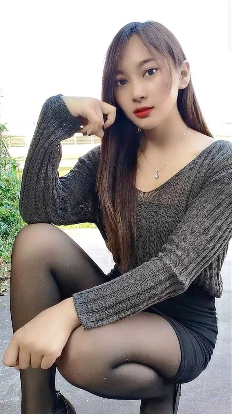 黄色18禁在线的相关介绍