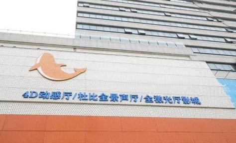 一边摸一边操免费的相关介绍