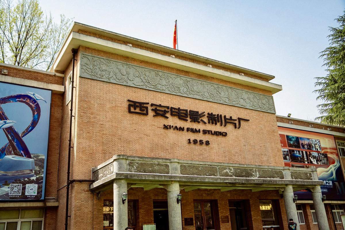 亚洲少妇大奶13p的相关介绍