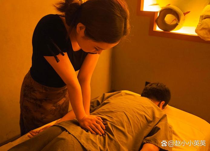 亚洲熟女少妇夜夜图的相关介绍
