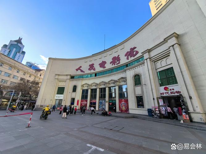 黑人干少妇av的相关介绍
