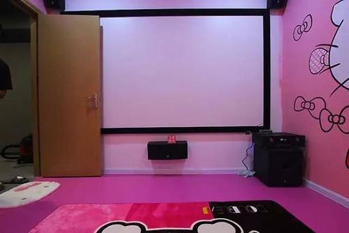 女性下体分泌偏黄粘稠物的相关介绍