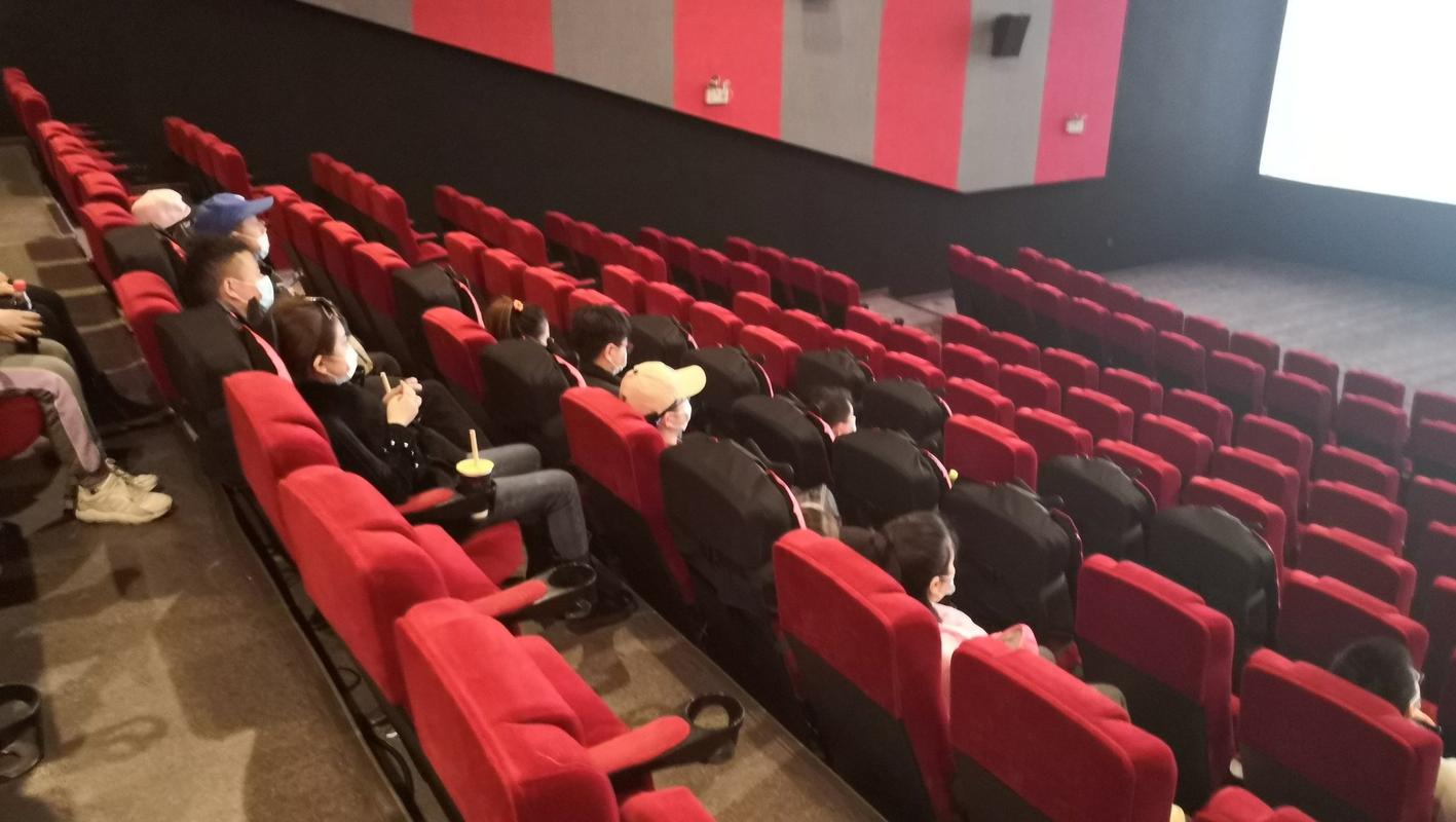 插美女冒白浆的相关介绍