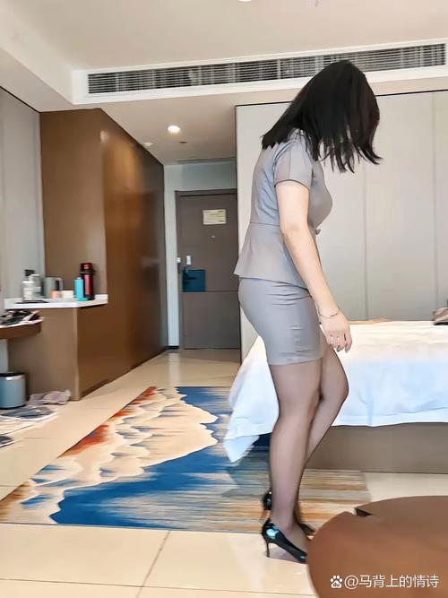 欧美男鸭一区二区男男的相关介绍